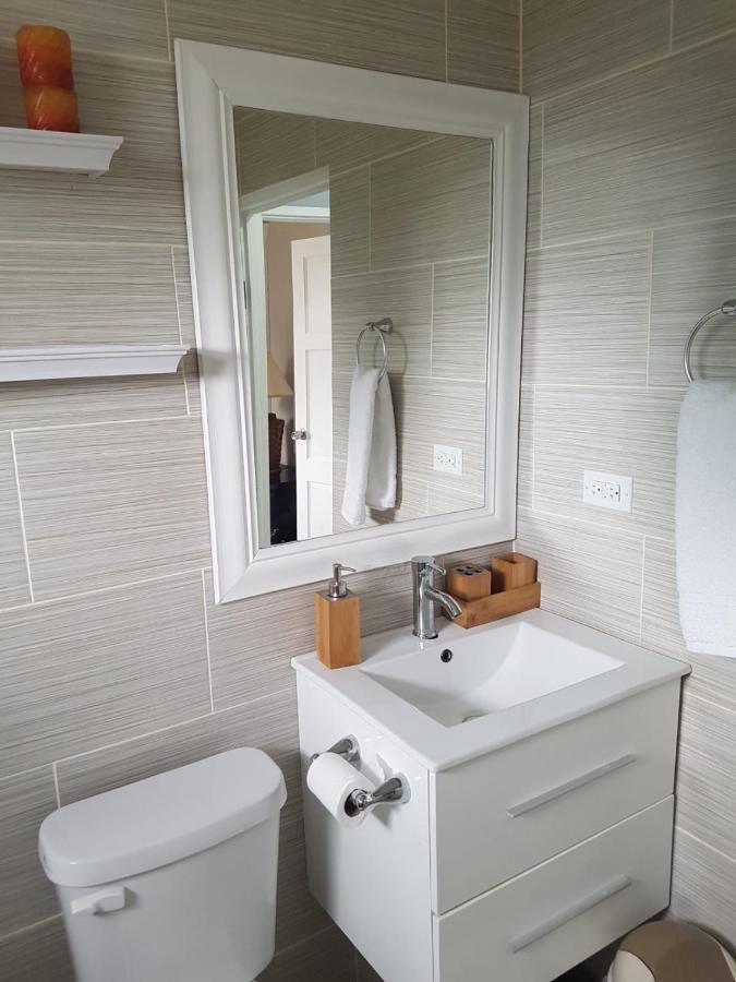 Carmen Apartment Бриджтаун Екстериор снимка